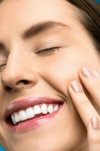 Teeth-Whitening-2