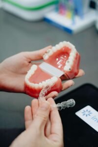 Braces vs. Aligners in Everyday Life