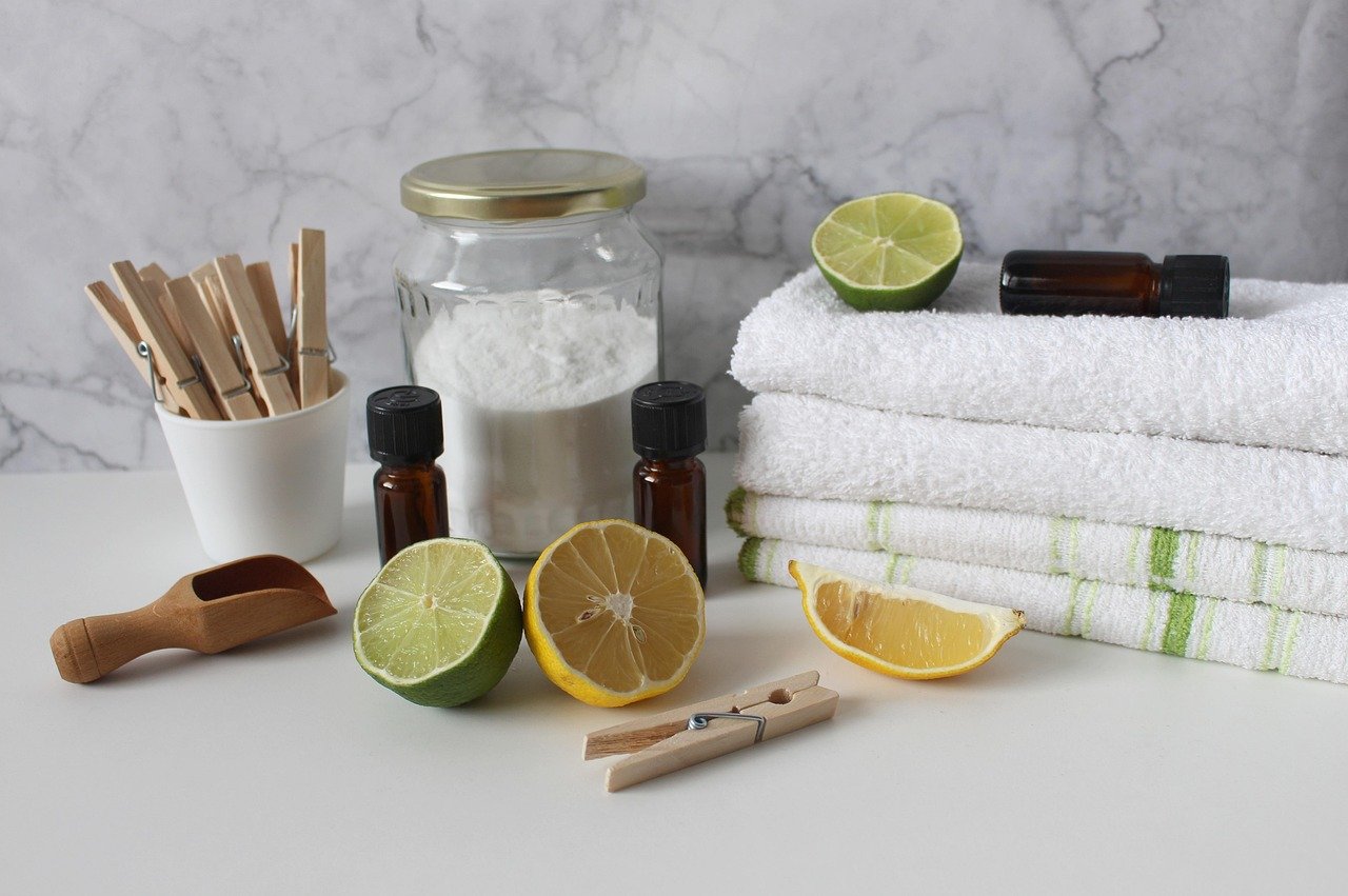 Whitening Your Teeth Naturally: Does Charcoal, Coconut Oil, or Baking Soda Actually Work